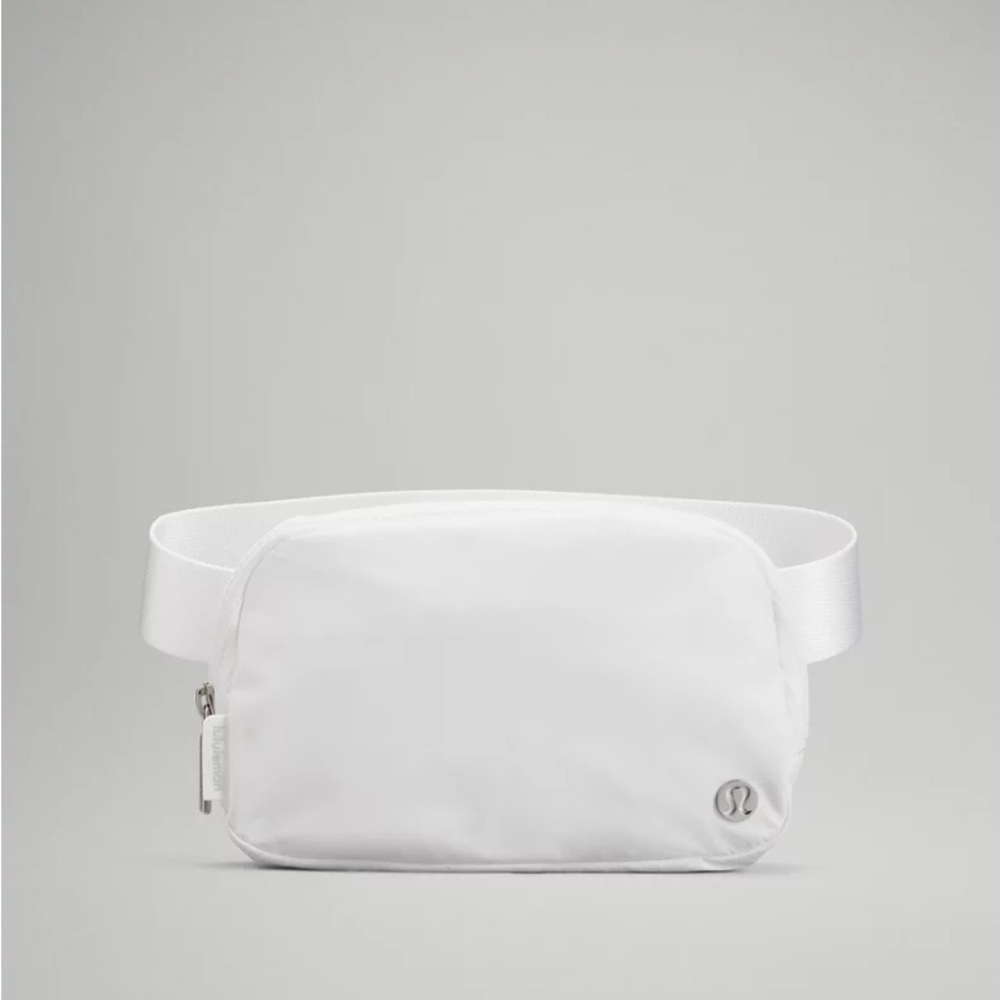 Everyday Belt Bag 1L in White